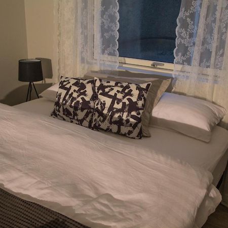 Varmi Guesthouse Apartments&rooms Hveragerdi Extérieur photo